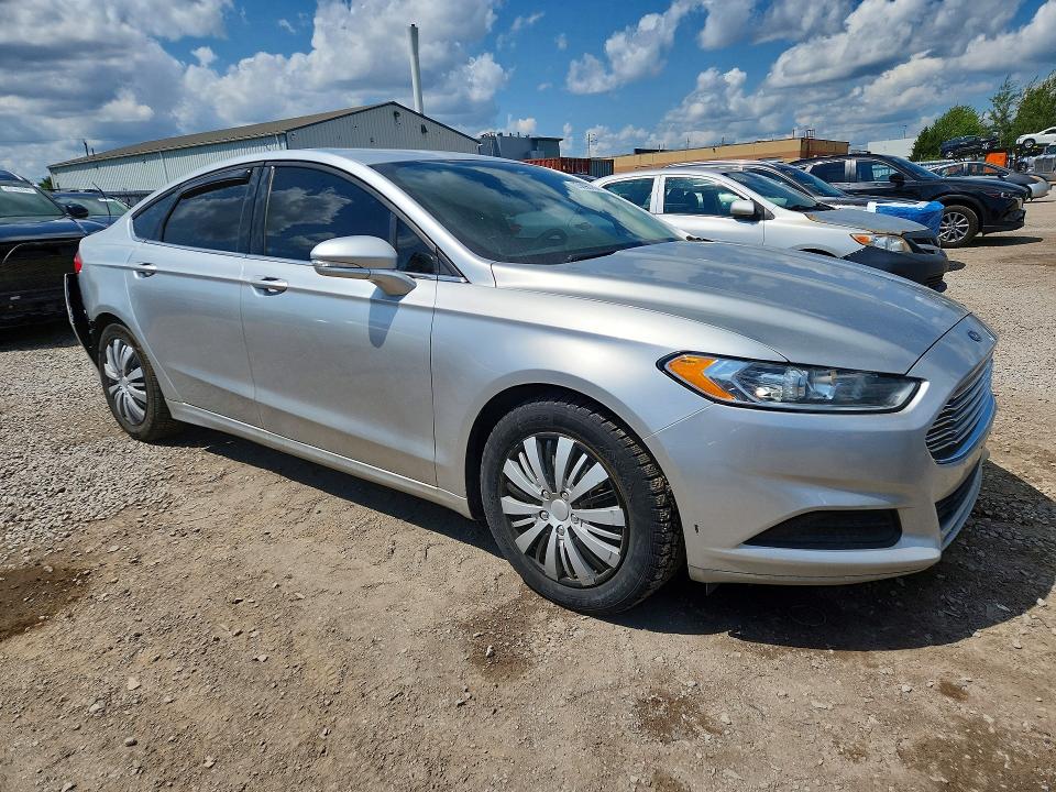 Photo 4 from auction – 2015 FORD FUSION with VIN 3FA6P0H77FR147938