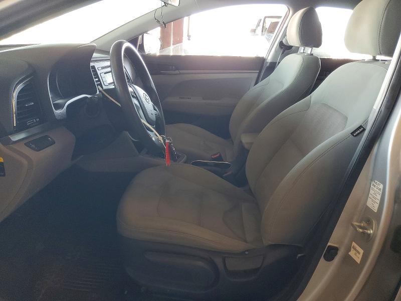 Photo 7 from auction – 2017 HYUNDAI ELANTRA with VIN 5NPD74LF9HH087173