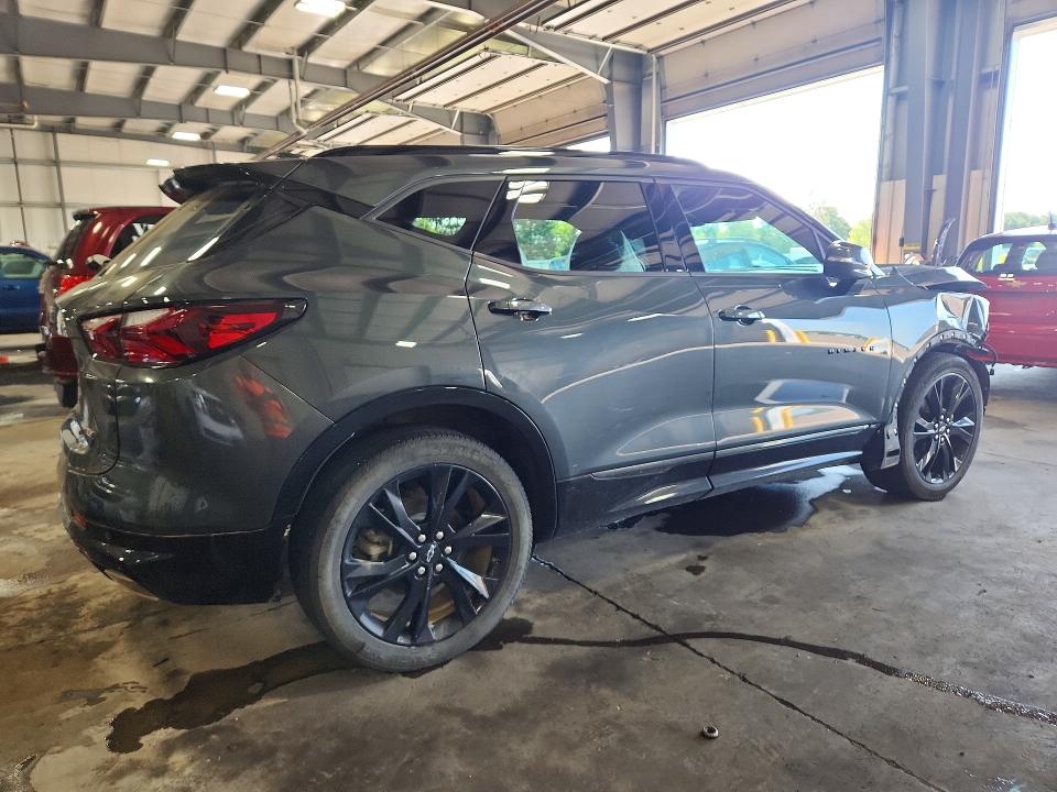 Photo 3 from auction – 2020 CHEVROLET BLAZER with VIN 3GNKBKRSXLS551995