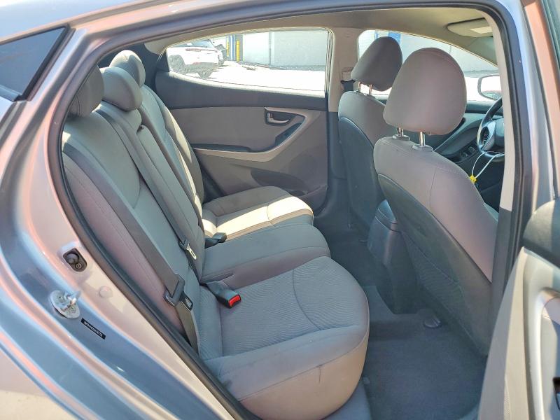 Photo 10 from auction – 2016 HYUNDAI ELANTRA with VIN 5NPDH4AE6GH767716