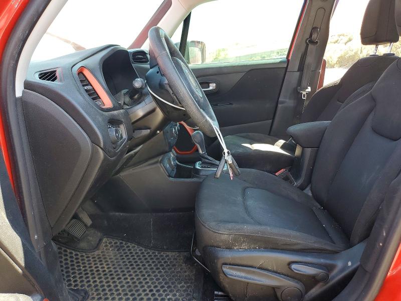 Photo 7 from auction – 2018 JEEP RENEGADE with VIN ZACCJBAB2JPJ16962