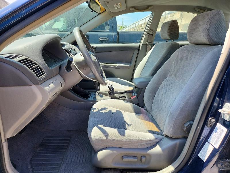 Photo 7 from auction – 2003 TOYOTA CAMRY with VIN 4T1BE32K13U209072