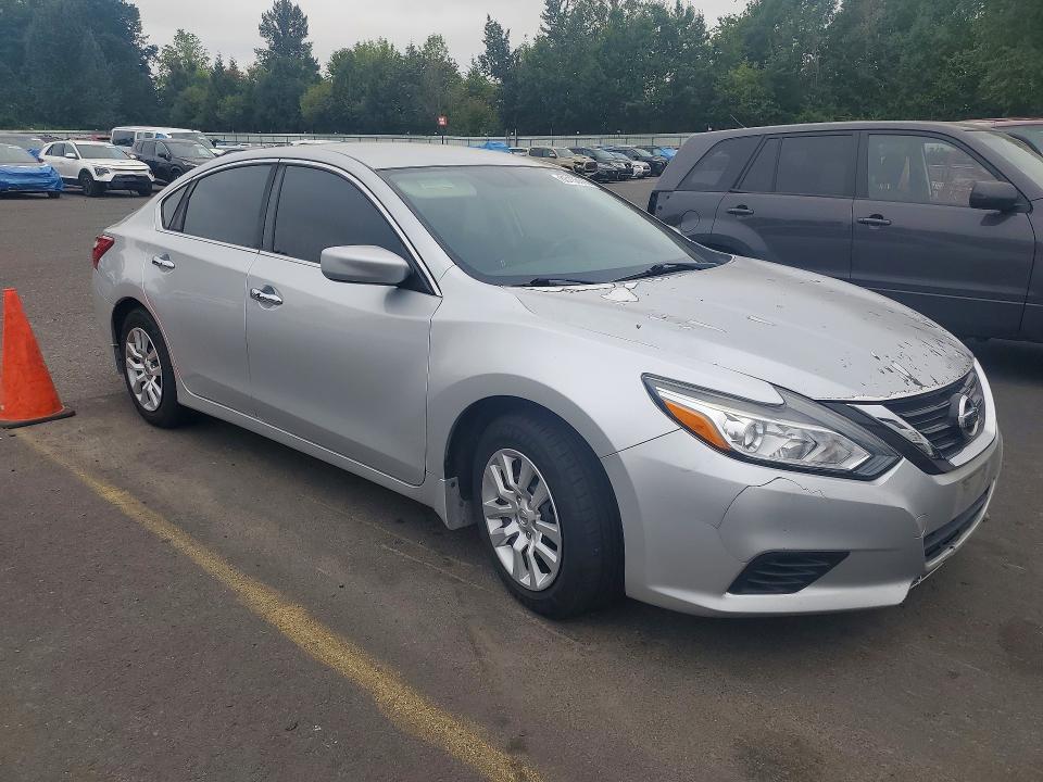 Photo 4 from auction – 2016 NISSAN ALTIMA with VIN 1N4AL3APXGC234783
