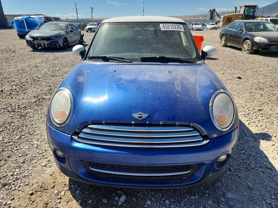 Photo 5 from auction – 2012 MINI COOPER with VIN WMWSU3C57CT369427