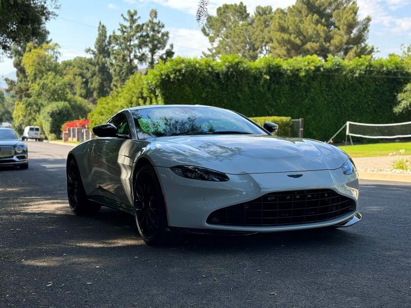 Photo 2 from auction – 2023 ASTON MARTIN VANTAGE with VIN SCFSMGAW6PGN07660