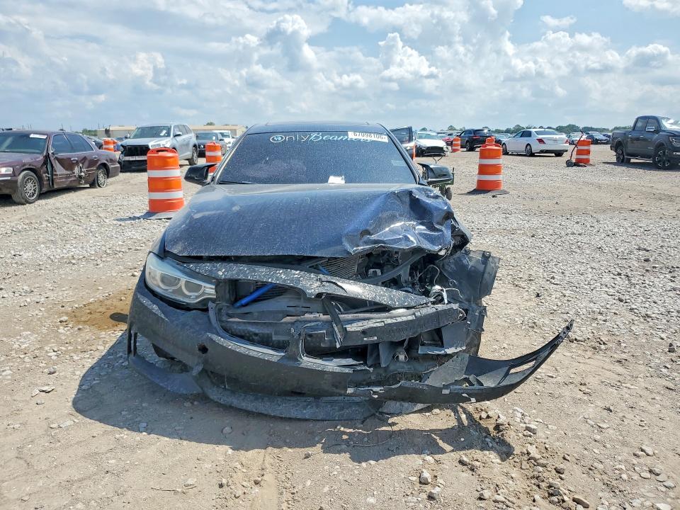 Zdjęcie 5 z aukcji – 2017 BMW 440XI z VIN WBA4E5C56HG188658