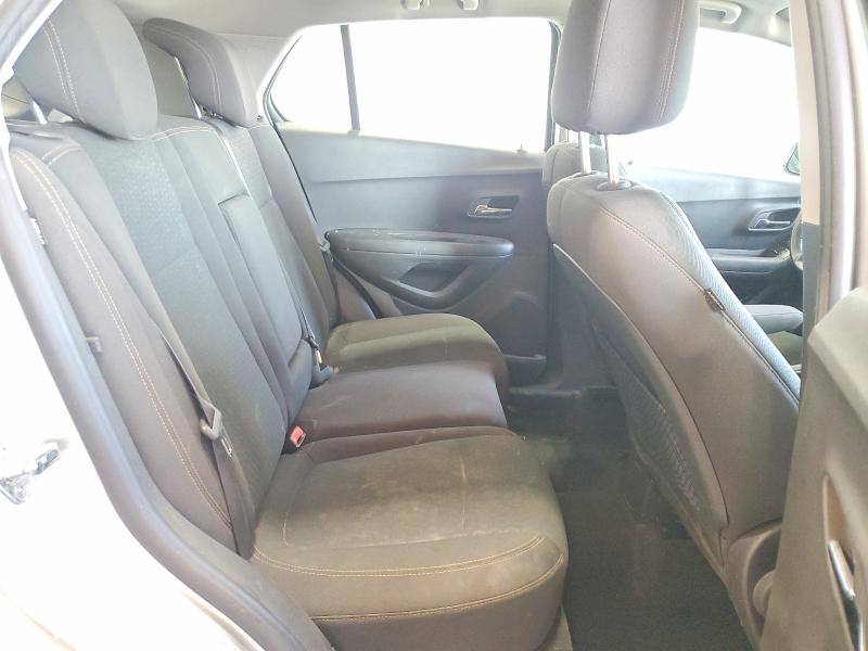 Photo 11 from auction – 2018 CHEVROLET TRAX with VIN KL7CJNSB0JB718690