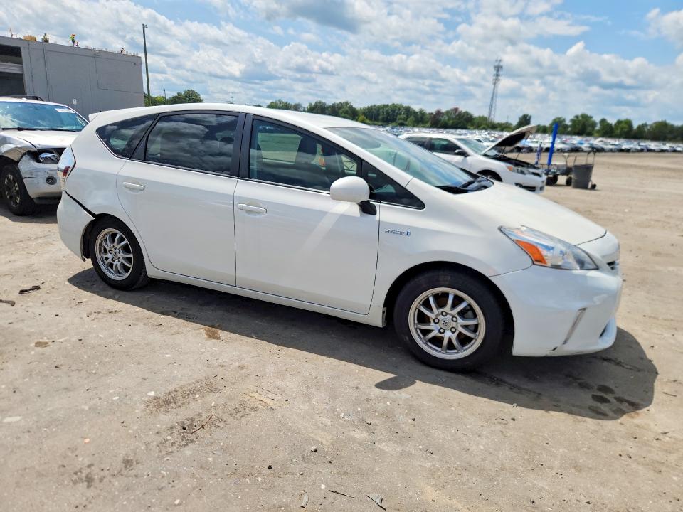 Photo 4 from auction – 2012 TOYOTA PRIUS V with VIN JTDZN3EU4C3061196
