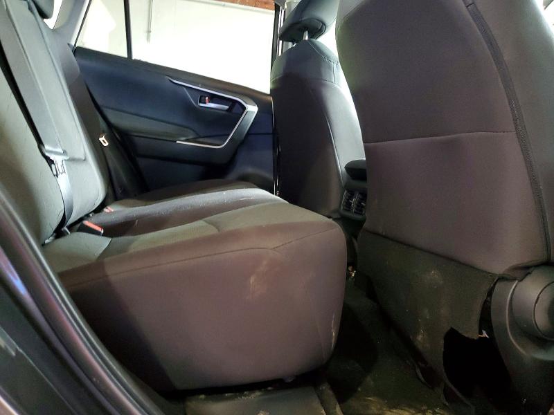 Снимка 11 от търг – 2024 TOYOTA RAV4 с VIN 2T3W1RFV5RW305355