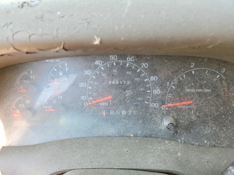 Photo 9 from auction – 2000 FORD F250 with VIN 1FTNX21F0YEB87772