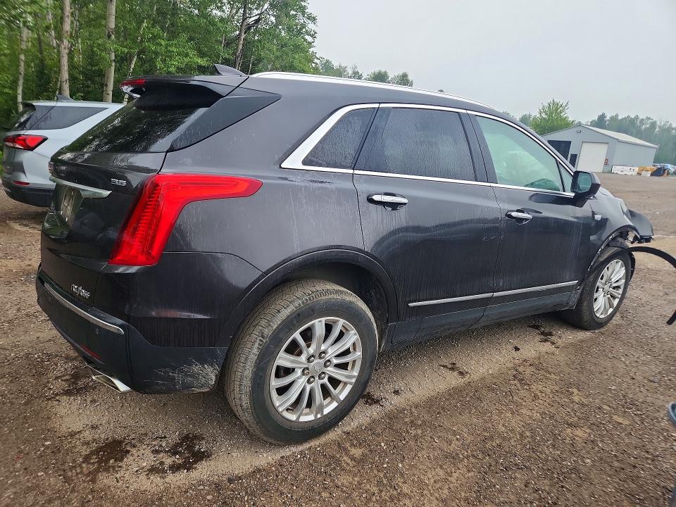 Photo 3 from auction – 2017 CADILLAC XT5 with VIN 1GYKNARS0HZ305200