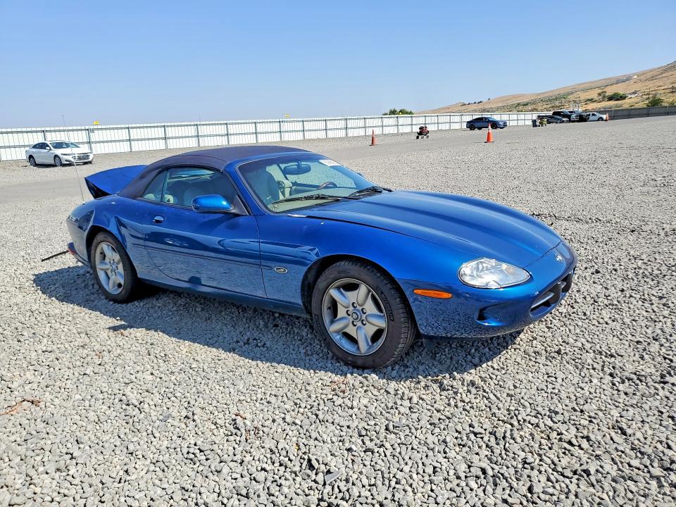 Photo 4 from auction – 1997 JAGUAR XK8 with VIN SAJGX2749VC001993