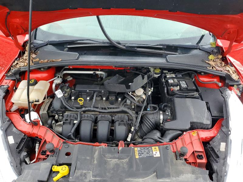 Photo 11 from auction – 2016 FORD FOCUS with VIN 1FADP3F21GL398177