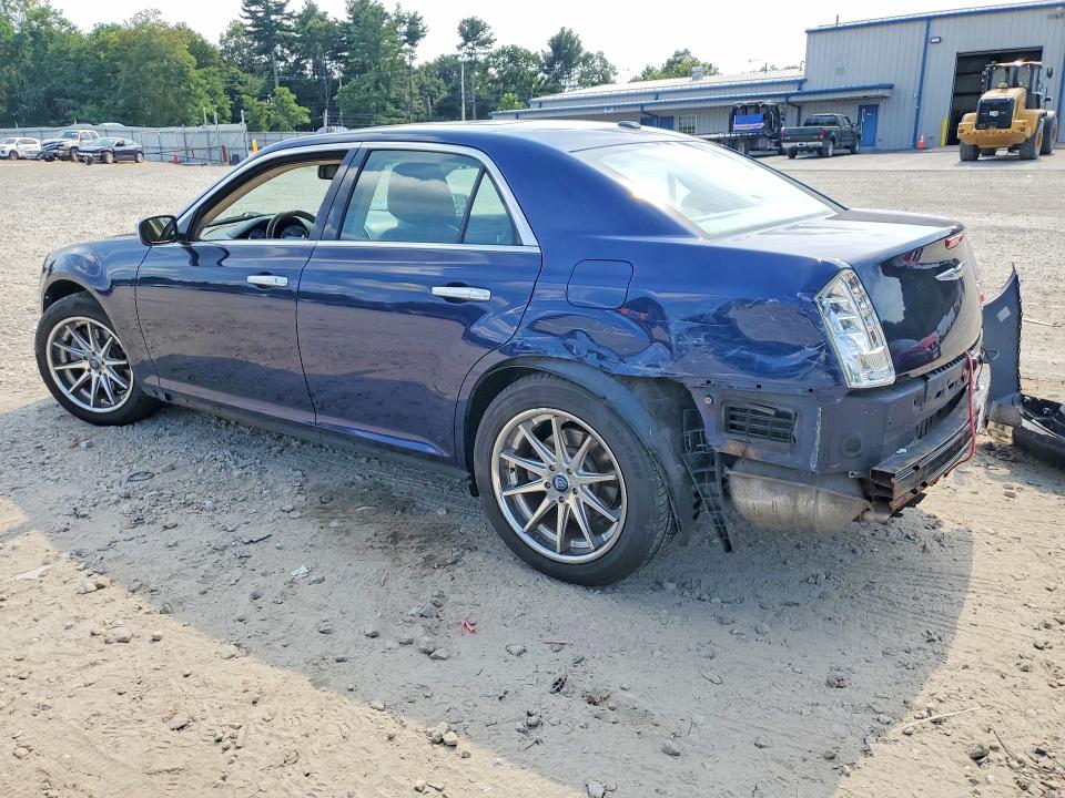 Photo 2 from auction – 2013 CHRYSLER 300C with VIN 2C3CCASG0DH564788