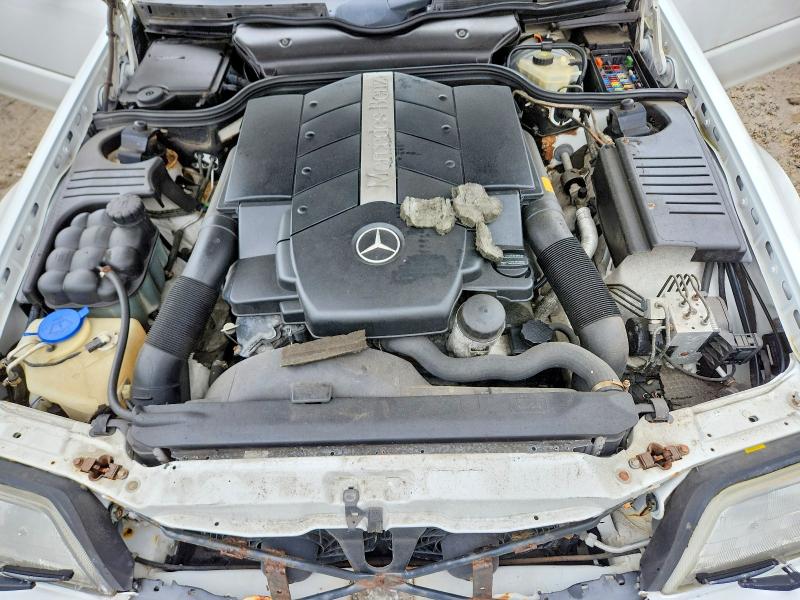 Photo 11 from auction – 2000 MERCEDES-BENZ SL with VIN WDBFA68F8YF194738