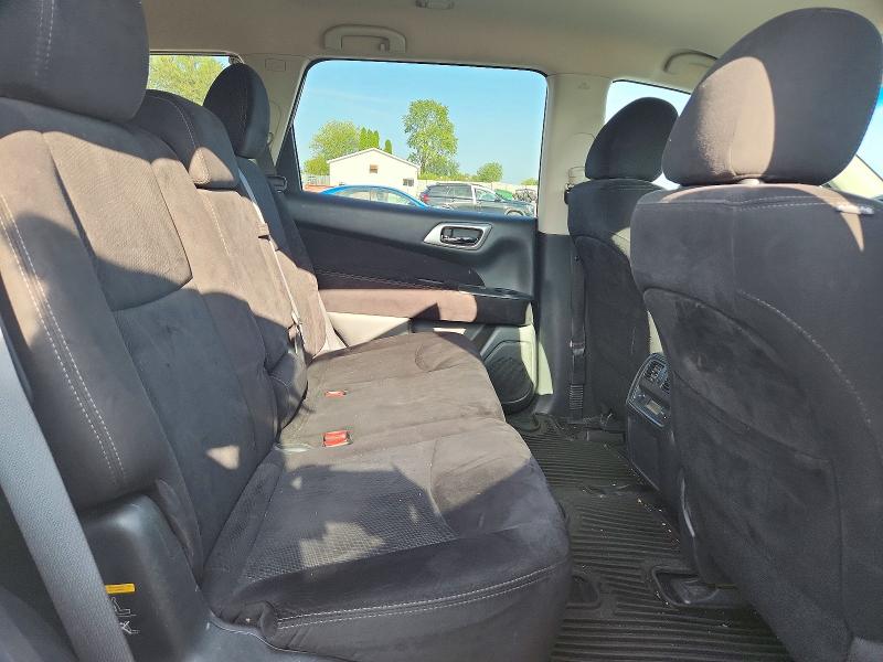 Photo 11 from auction – 2014 NISSAN PATHFINDER with VIN 5N1AR2MM0EC625972