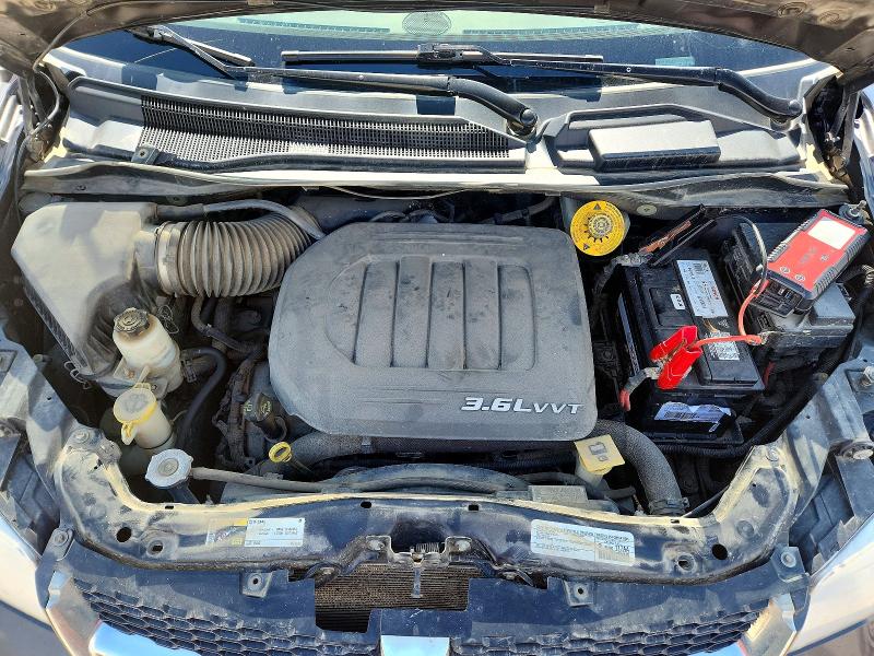 Photo 12 from auction – 2015 DODGE GRAND CARAVAN with VIN 2C4RDGDG9FR516948