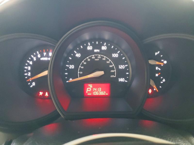 Photo 9 from auction – 2017 KIA RIO with VIN KNADM4A38H6025983