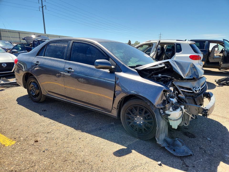 Photo 4 from auction – 2013 TOYOTA COROLLA with VIN 5YFBU4EE5DP199065
