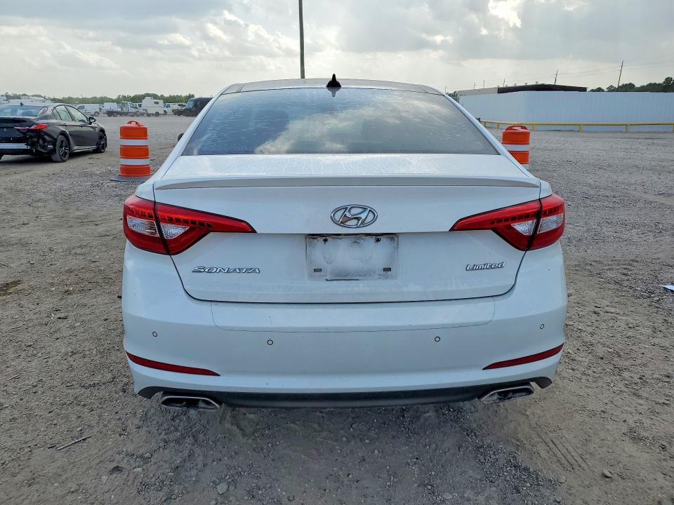 Photo 6 from auction – 2015 HYUNDAI SONATA with VIN 5NPE34AF2FH188751