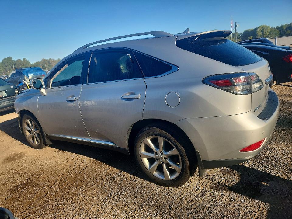 Снимка 2 от търг – 2010 LEXUS RX с VIN JTJBK1BA7A2411848