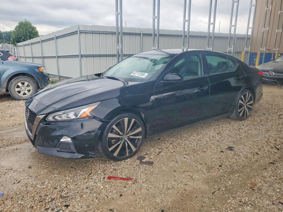 NISSAN ALTIMA 2021 with VIN 1N4BL4CV2MN365681 - Photo from auction