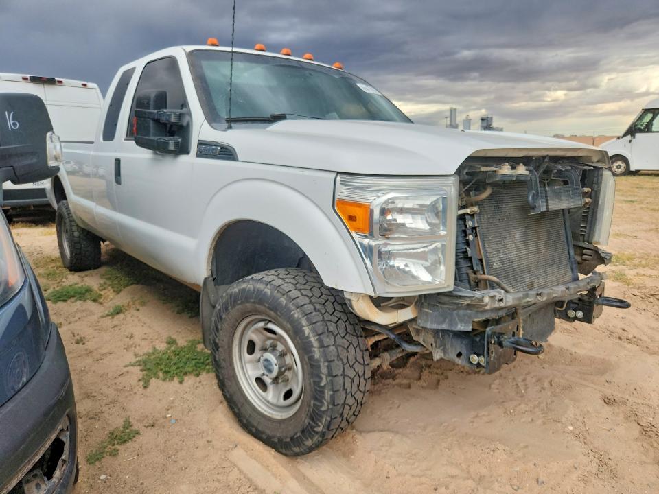 Photo 4 from auction – 2014 FORD F350 with VIN 1FT8X3B63EEB12562