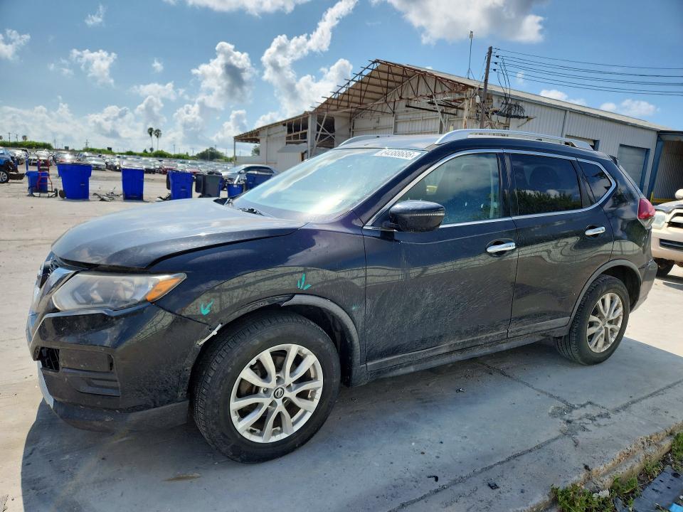 NISSAN ROGUE 2017 with VIN KNMAT2MT6HP524638 - Photo from auction