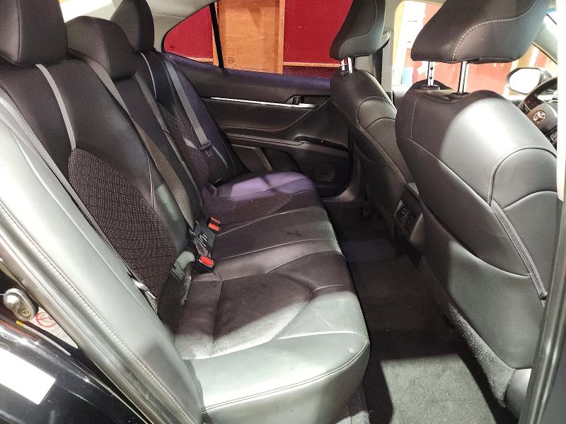 Photo 10 from auction – 2018 TOYOTA CAMRY with VIN 4T1B61HK9JU522280