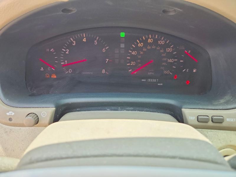 Photo 9 from auction – 2001 LEXUS LS with VIN JTHBN30F710041273