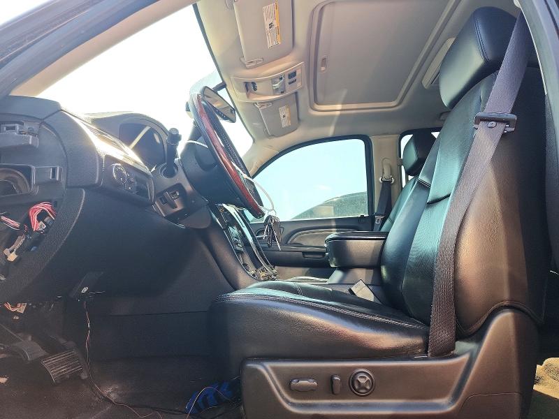 Photo 7 from auction – 2008 CADILLAC ESCALADE with VIN 1GYFK63848R142636