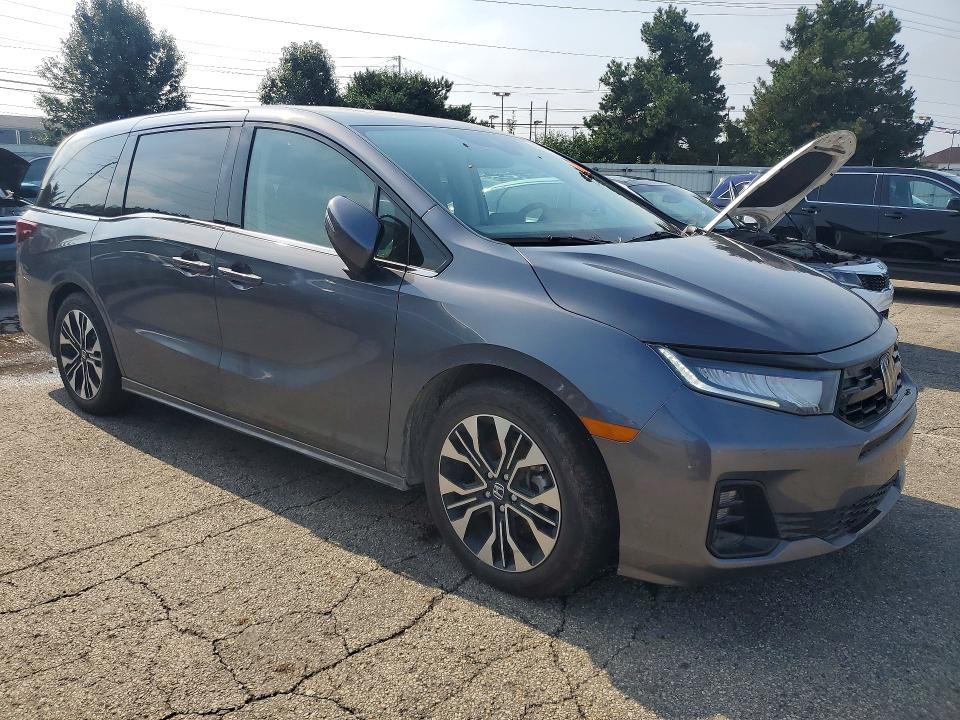 Photo 4 from auction – 2025 HONDA ODYSSEY with VIN 5FNRL6H99SB041901
