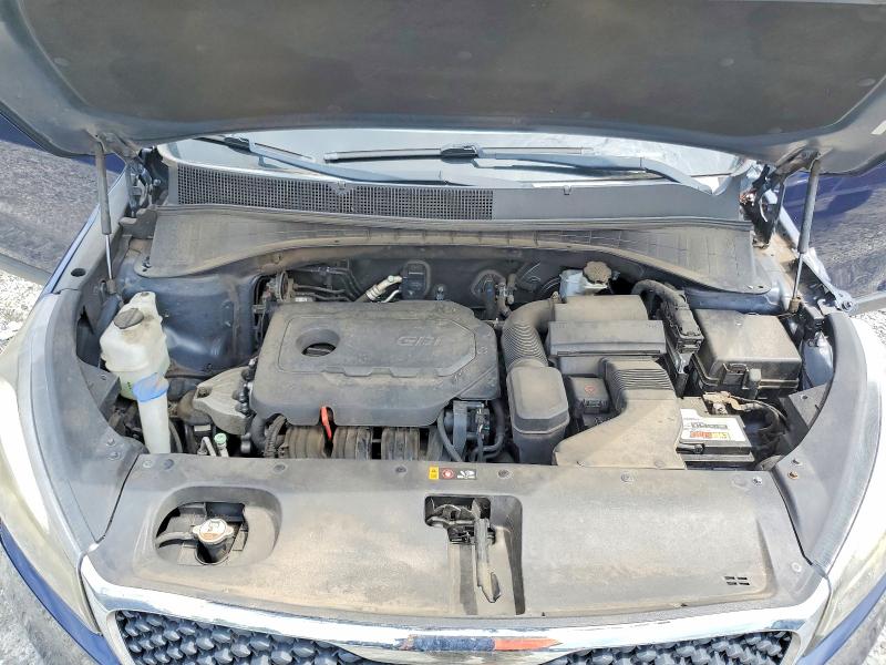 Photo 12 from auction – 2016 KIA SORENTO with VIN 5XYPG4A39GG113993