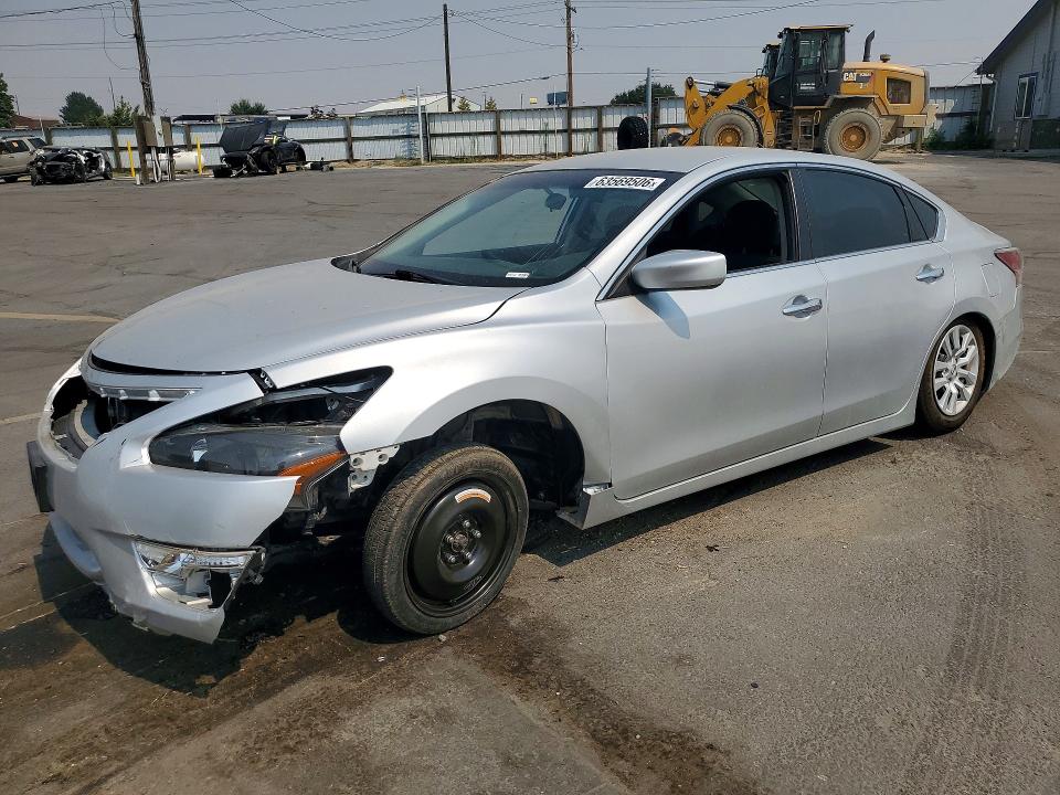 NISSAN ALTIMA 2015 with VIN 1N4AL3AP0FC223273 - Photo from auction