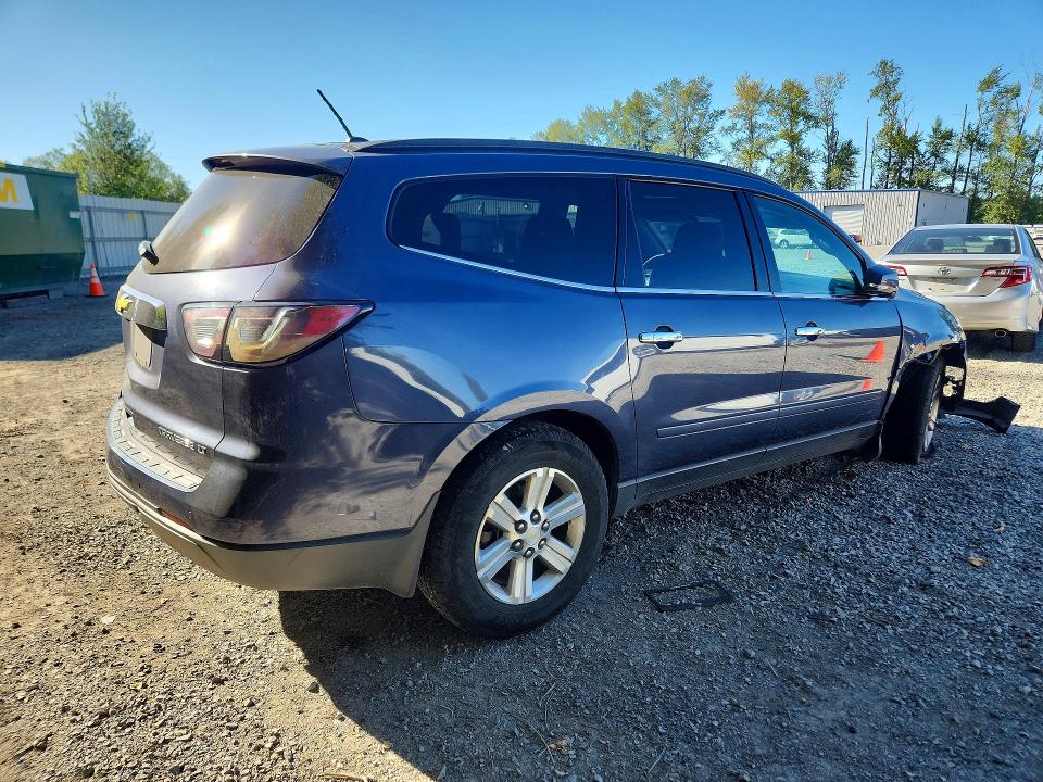Photo 3 from auction – 2014 CHEVROLET TRAVERSE with VIN 1GNKRGKD3EJ203285