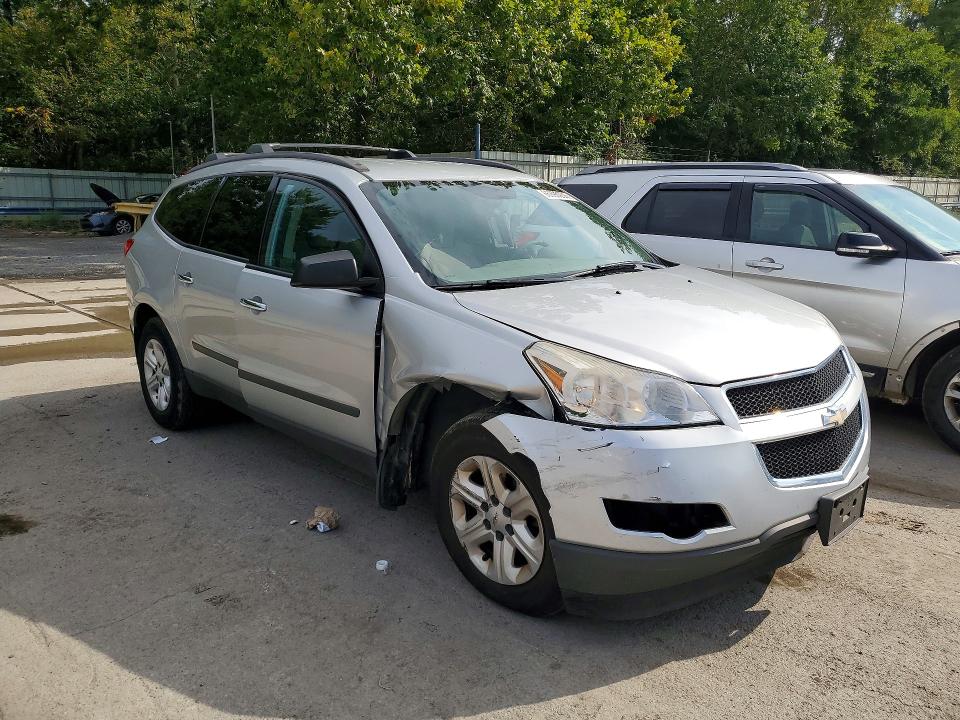 Photo 4 from auction – 2012 CHEVROLET TRAVERSE with VIN 1GNKVFED7CJ422863