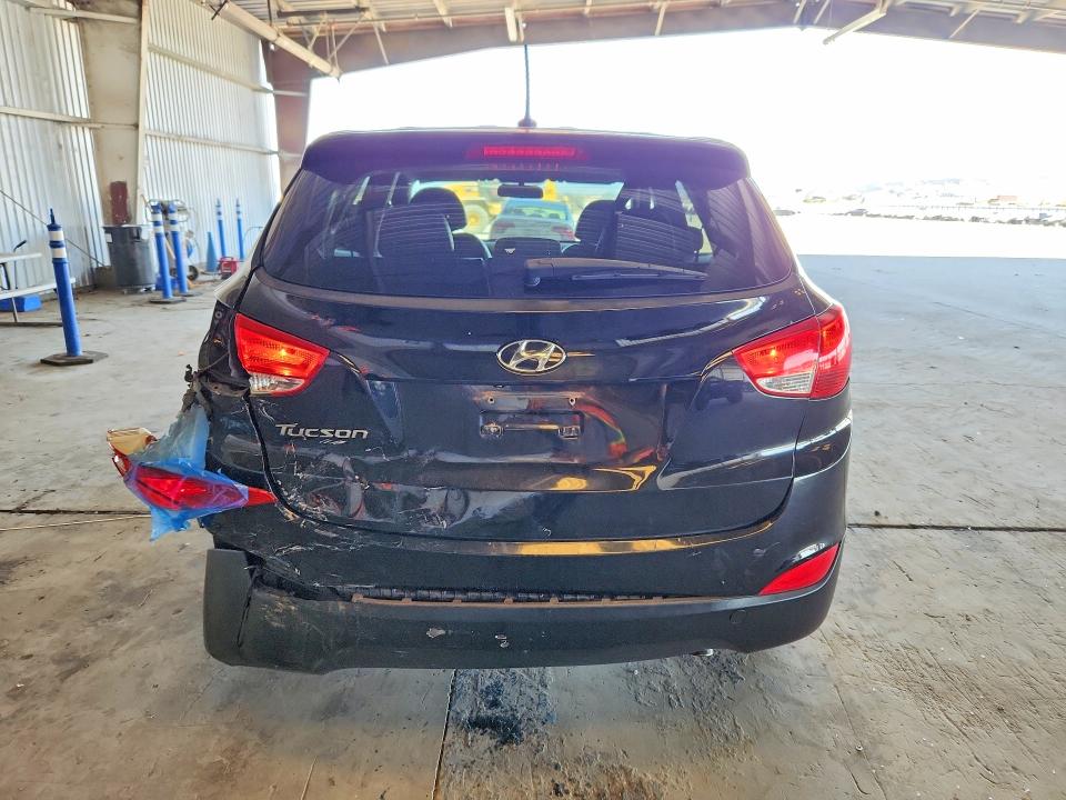 Photo 6 from auction – 2015 HYUNDAI TUCSON with VIN KM8JT3AF8FU103504