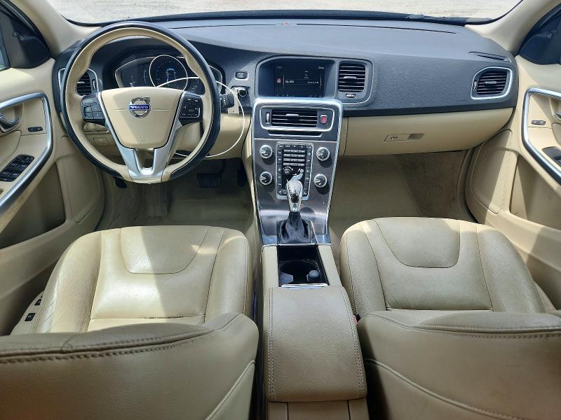 Photo 8 from auction – 2015 VOLVO S60 with VIN YV1612TK0F1349835