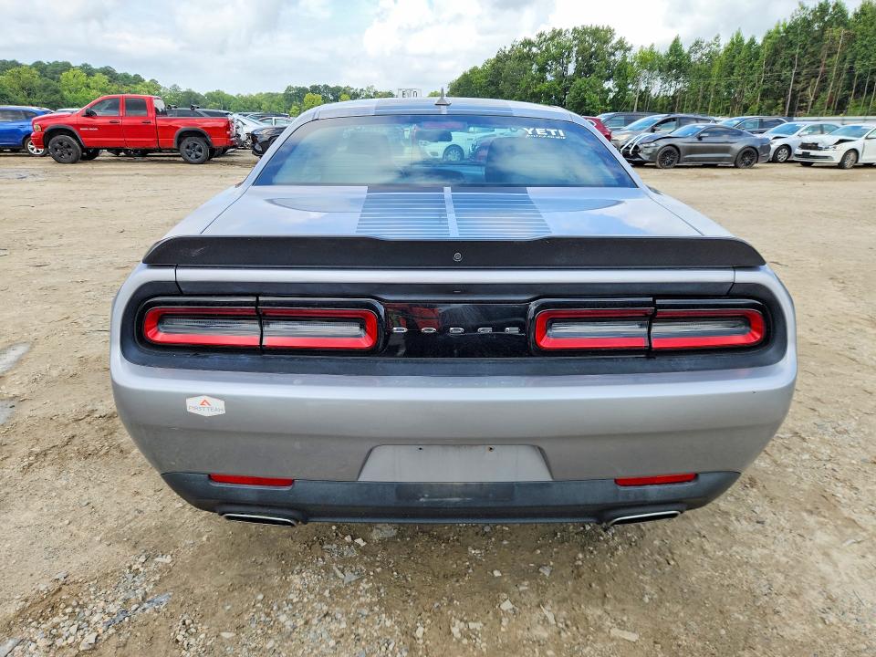 Photo 6 from auction – 2017 DODGE CHALLENGER with VIN 2C3CDZAG9HH636624