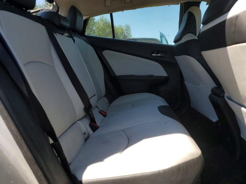 Photo 11 from auction – 2016 TOYOTA PRIUS with VIN JTDKARFU5G3017907