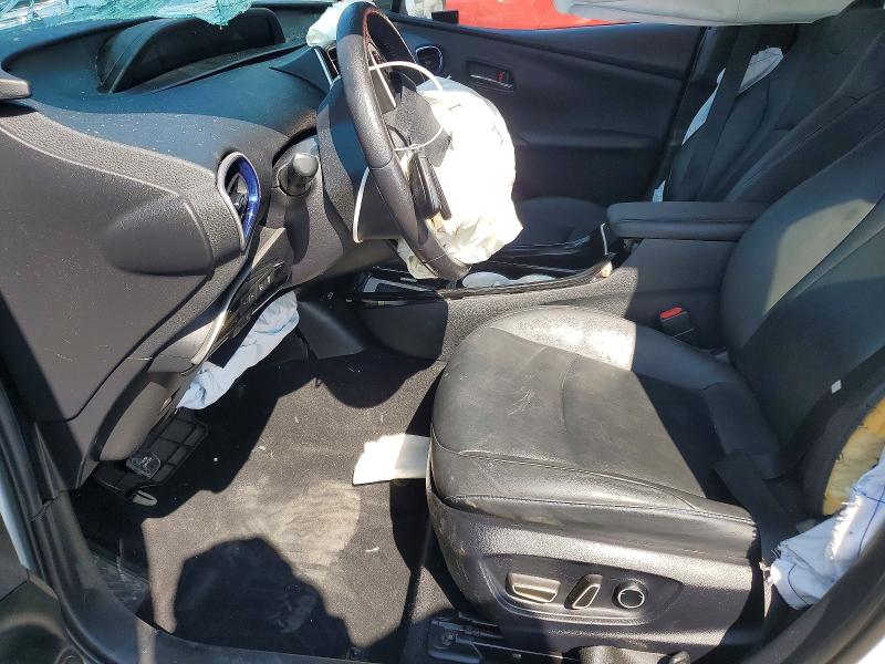 Photo 7 from auction – 2016 TOYOTA PRIUS with VIN JTDKARFU0G3008516