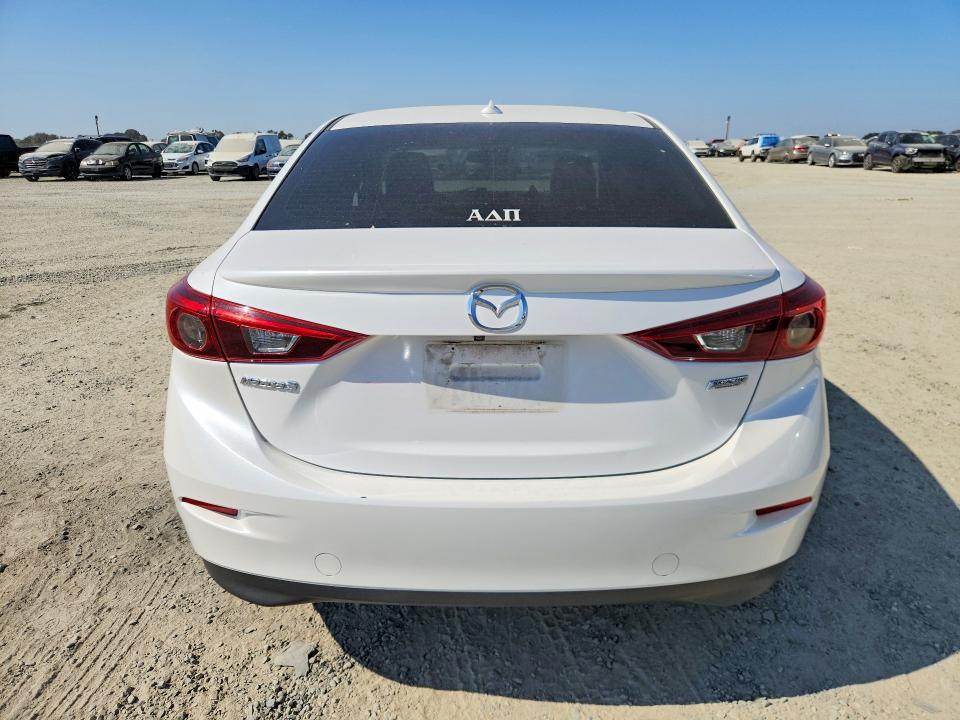 Photo 6 from auction – 2018 MAZDA 3 with VIN 3MZBN1W35JM240982