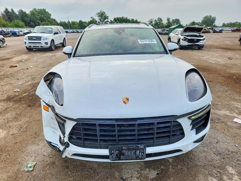 Photo 5 from auction – 2018 PORSCHE MACAN with VIN WP1AB2A53JLB36237