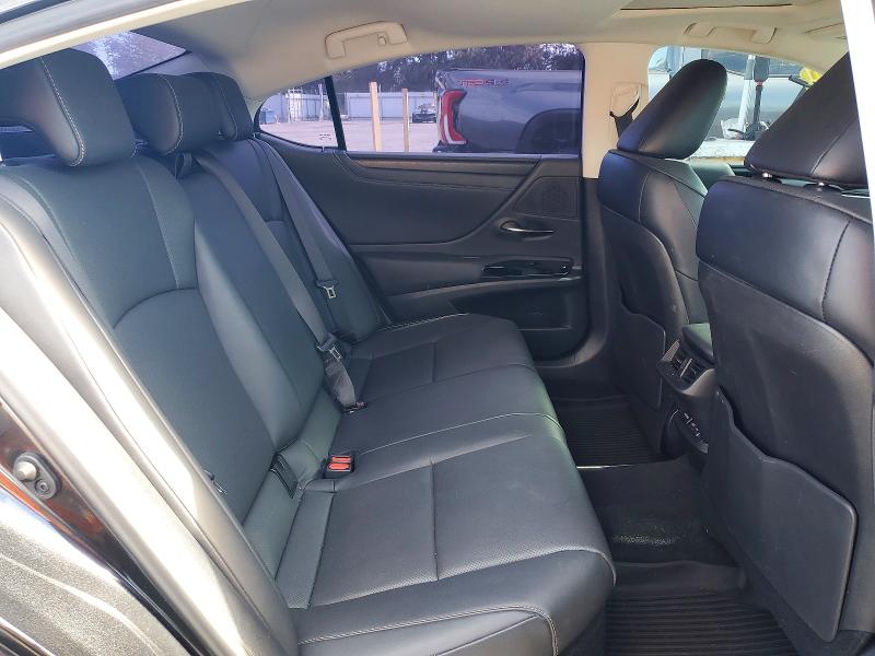 Foto 10 de la subasta – 2024 LEXUS ES 300H con VIN 58ADA1C18RU054309