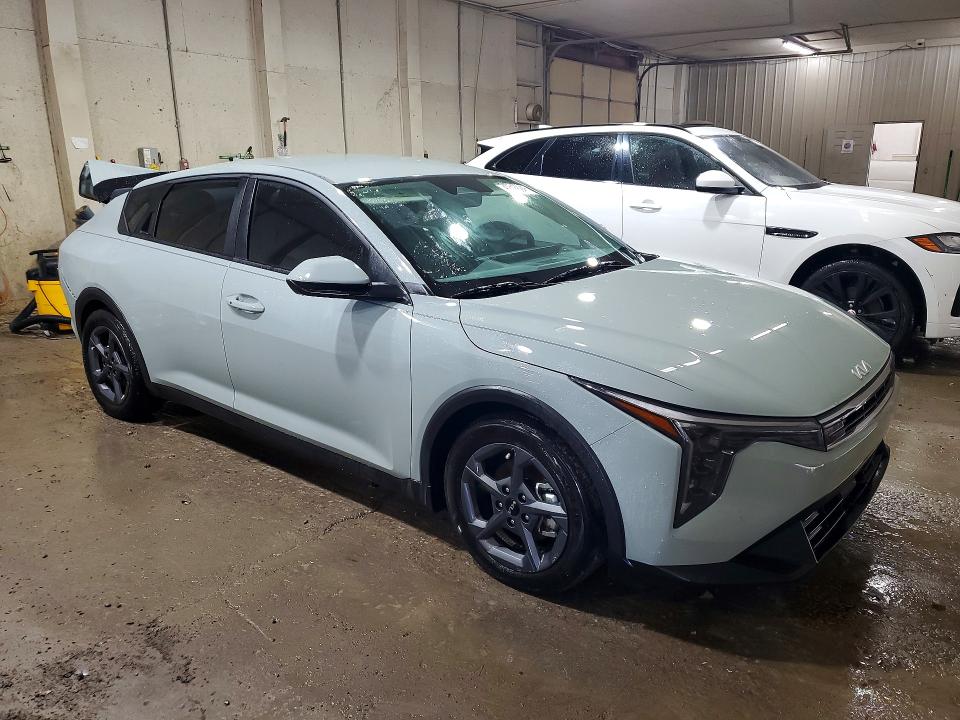 Photo 4 from auction – 2025 KIA K4 with VIN 3KPFT4DE2SE184012