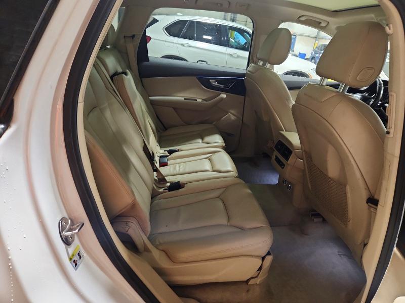 Photo 11 from auction – 2018 AUDI Q7 with VIN WA1LAAF72JD010621