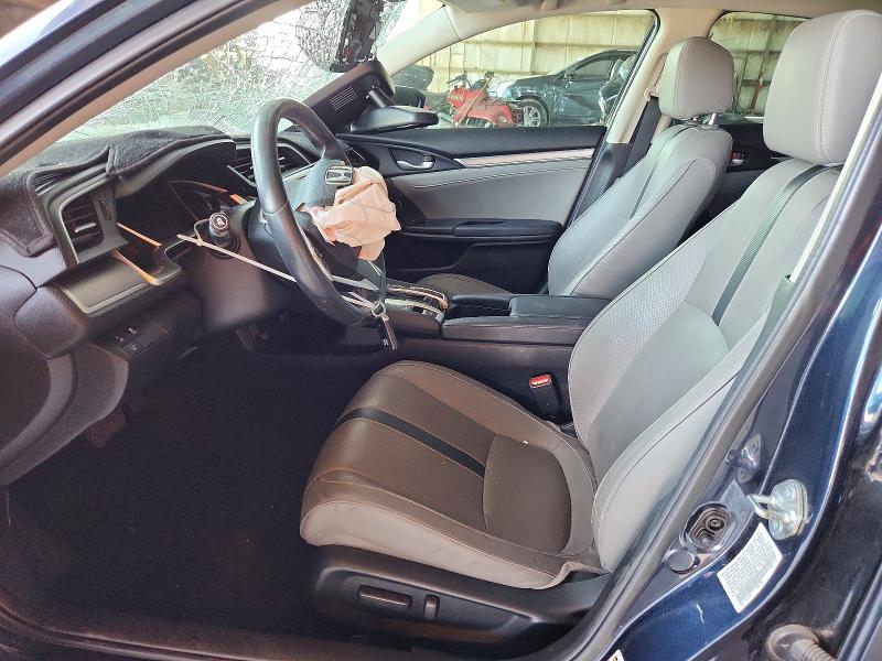 Photo 7 from auction – 2017 HONDA CIVIC with VIN 19XFC1F83HE031380