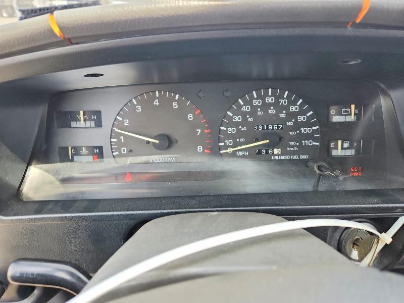 Photo 9 from auction – 1993 TOYOTA 4RUNNER with VIN JT3VN29V7P0018852