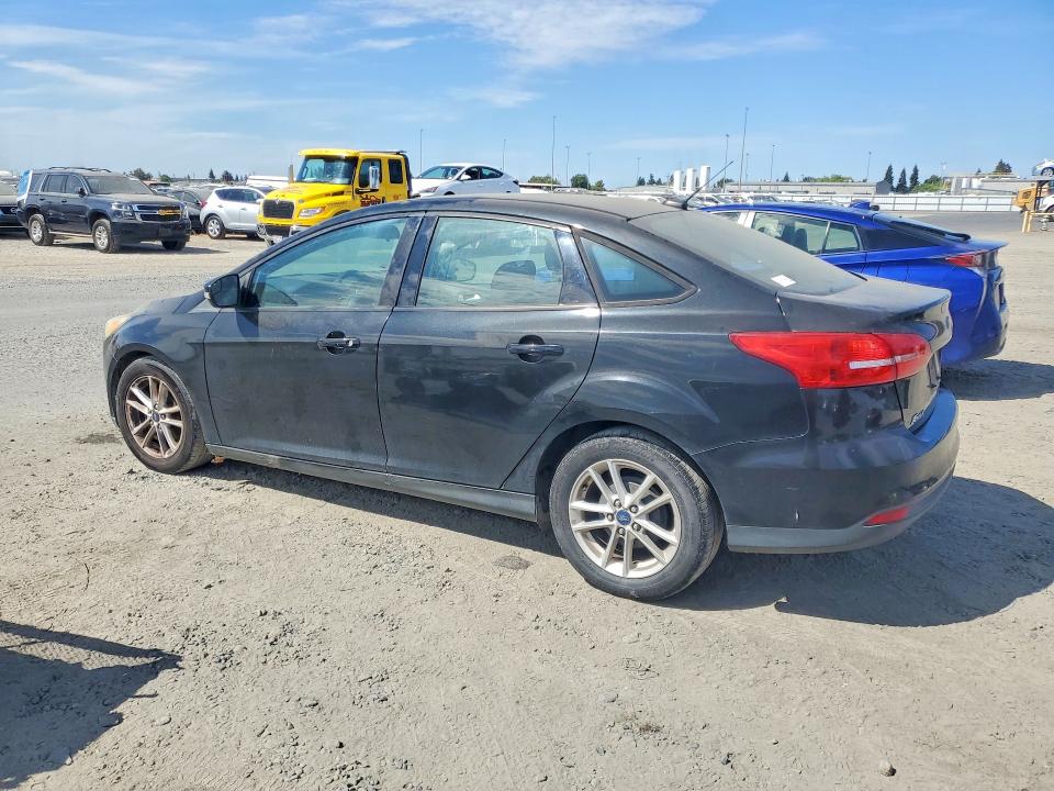 Photo 2 from auction – 2015 FORD FOCUS with VIN 1FADP3F28FL301569