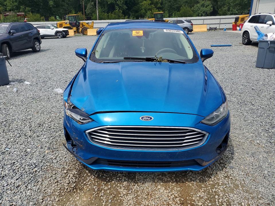 Photo 5 from auction – 2019 FORD FUSION with VIN 3FA6P0HD3KR246420